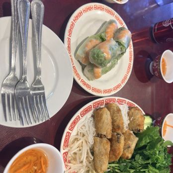 Thai Bao Vietnamese Restaurant - Eggrolls and spring rolls - Vietnamese Near Me - Denver, Colorado Thai Bao Vietnamese Restaurant - Eggrolls and spring rolls - Vietnamese Near Me - Denver, Colorado