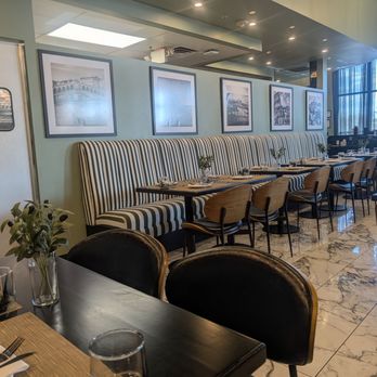 Butterface - Lots of booth and table settings - Breakfast & Brunch Near Me - Las Vegas, Nevada