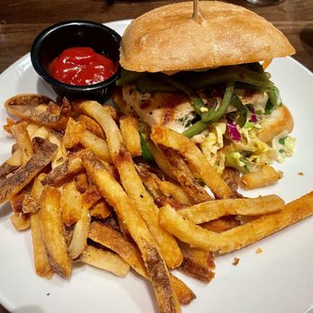 Thirsty Lion - Chandler - Southwest Chicken Sandwich - American Near Me - Chandler, Arizona Thirsty Lion - Chandler - Southwest Chicken Sandwich - American Near Me - Chandler, Arizona