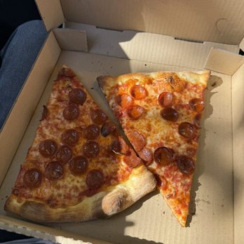 Pie Trap Pizza - pepperoni slices - Pizza Near Me - Covina, California Pie Trap Pizza - pepperoni slices - Pizza Near Me - Covina, California