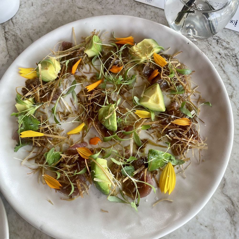 Este - Tuna tiradito - Seafood Near Me - Austin, Texas Este - Tuna tiradito - Seafood Near Me - Austin, Texas