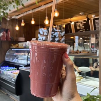 Semicolon Cafe - Strawberry Banana Smoothie - Coffee & Tea Near Me - Jersey City, New Jersey
