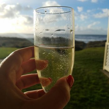 Windermere On The Beach - Cheers! - Hotels Near Me - Bandon, Oregon