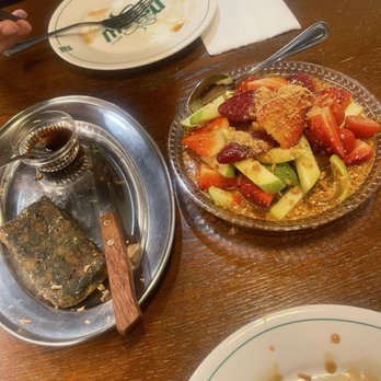 Praaw Thai - Gui Chai, Yum Strawberry - Thai Near Me - Berkeley, California