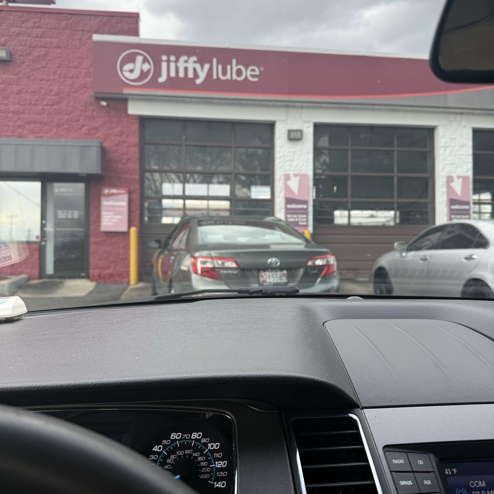 Jiffy Lube - Waiting to be serviced. - Auto Repair Near Me - Forestville, Maryland Jiffy Lube - Waiting to be serviced. - Auto Repair Near Me - Forestville, Maryland