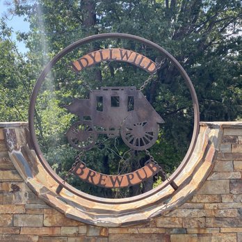 Idyllwild Brewpub - Logo - Brewpubs Near Me - Idyllwild, California