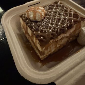Naisla Kitchen and Cocktails - Tiramisu to go with - Asian Fusion Near Me - Kapaʻa, Hawaii