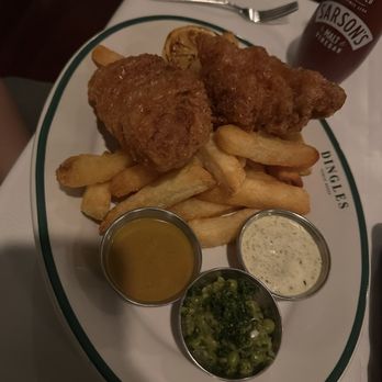 Dingles Public House - Beer battered cod - Gastropubs Near Me - San Francisco, California Dingles Public House - Beer battered cod - Gastropubs Near Me - San Francisco, California
