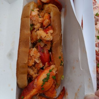 Jack's Surf & Turf - Seafood & Steak - CT Lobster Roll togo - Seafood Near Me - Montclair, New Jersey