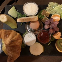 Top 10 Best Restaurants Near Knesebeckstrasse 70 Berlin Germany Updated Covid 19 Hours Services Last Updated Yelp