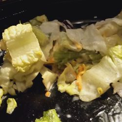 Domino's Pizza - Bitter lettuce Core