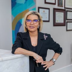 Alina K Stanciu