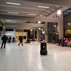 Station Antwerpen-Berchem - Waiting Area at Berchem Station