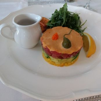 Hogan's Restaurant - Canadian (New) Near Me - King City, Ontario