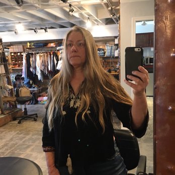 Utopia Style Lounge - Before - Hair Salons Near Me - Encinitas, California