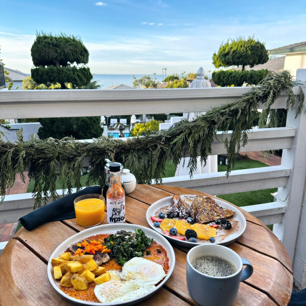 Hotel Joaquin - included breakfast - Hotels Near Me - Laguna Beach, California