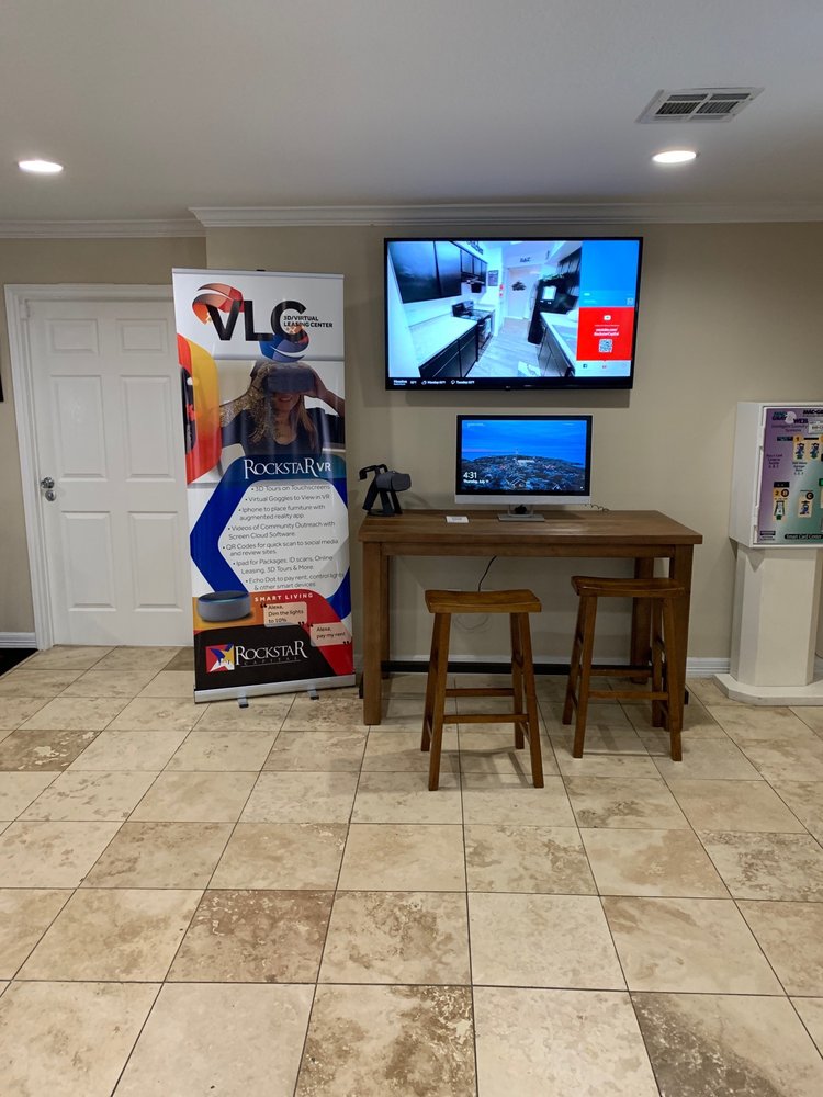 GREEN MEADOWS APARTMENT HOMES 51 Photos & 17 Reviews 17310 Kieth