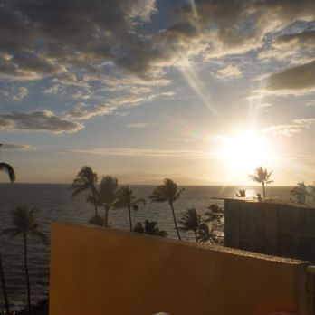 The Hale Pau Hana - Vacation Rentals Near Me - Kihei, Hawaii