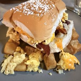 Mallorca sandwich with potatoes