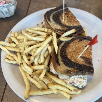 Bill's Cafe - Tuna Melt* with French fries - Breakfast & Brunch Near Me - San Jose, California Bill's Cafe - Tuna Melt* with French fries - Breakfast & Brunch Near Me - San Jose, California