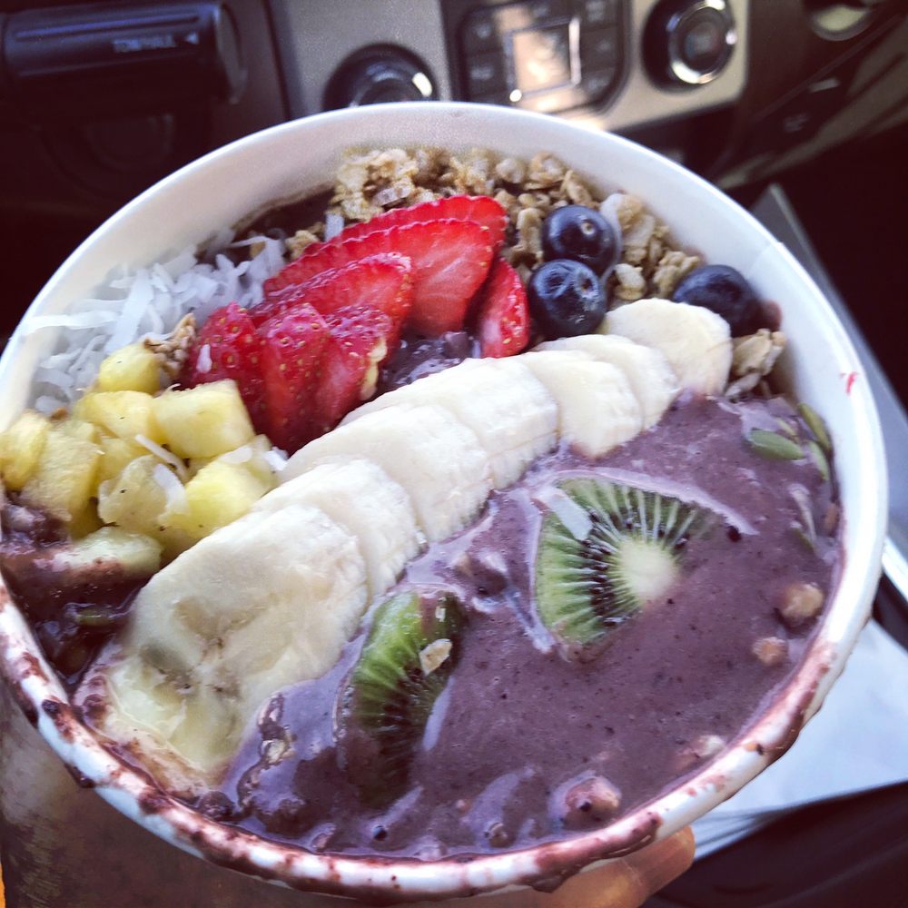 The Surfinista - Açaí Bowl - Juice Bars & Smoothies Near Me - Cocoa Beach, Florida The Surfinista - Açaí Bowl - Juice Bars & Smoothies Near Me - Cocoa Beach, Florida