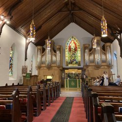 Emmanuel Episcopal Church Geneva - Intimate but very friendly!