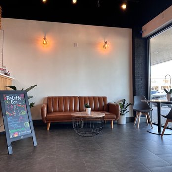 TeaLatte Bar Richardson - the seating area - Bubble Tea Near Me - Dallas, Texas TeaLatte Bar Richardson - the seating area - Bubble Tea Near Me - Dallas, Texas