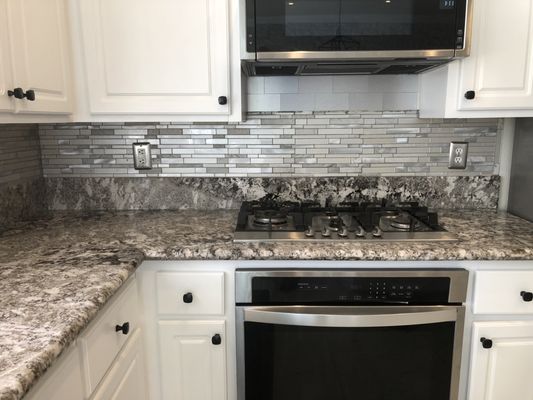 Backsplash Install - This year alone we have done several backsplash installs for our customers! Here are a few example photos. Backsplash Install - This year alone we have done several backsplash installs for our customers! Here are a few example photos.