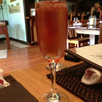 HogsHead Kitchen and Wine Bar - Champagne flute to start. - New American Near Me - Hilton Head, South Carolina HogsHead Kitchen and Wine Bar - Champagne flute to start. - New American Near Me - Hilton Head, South Carolina