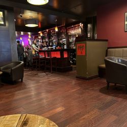Fenix Bar & Lounge - Bar