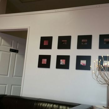 Eyebrow Threading Bar - Waiting area. - Threading Services Near Me - Vallejo, California