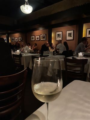 Carmine's Restaurant & Bar by null