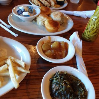 Cracker Barrel Old Country Store - Breakfast & Brunch Near Me - Grovetown, Georgia