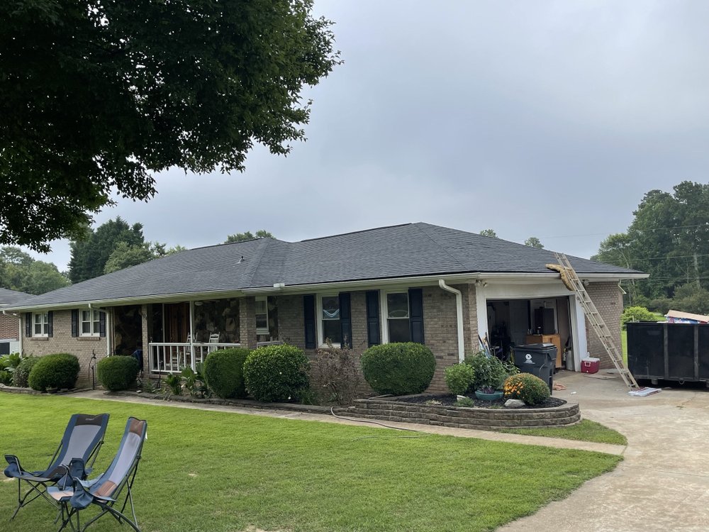 Slide of Roofing International