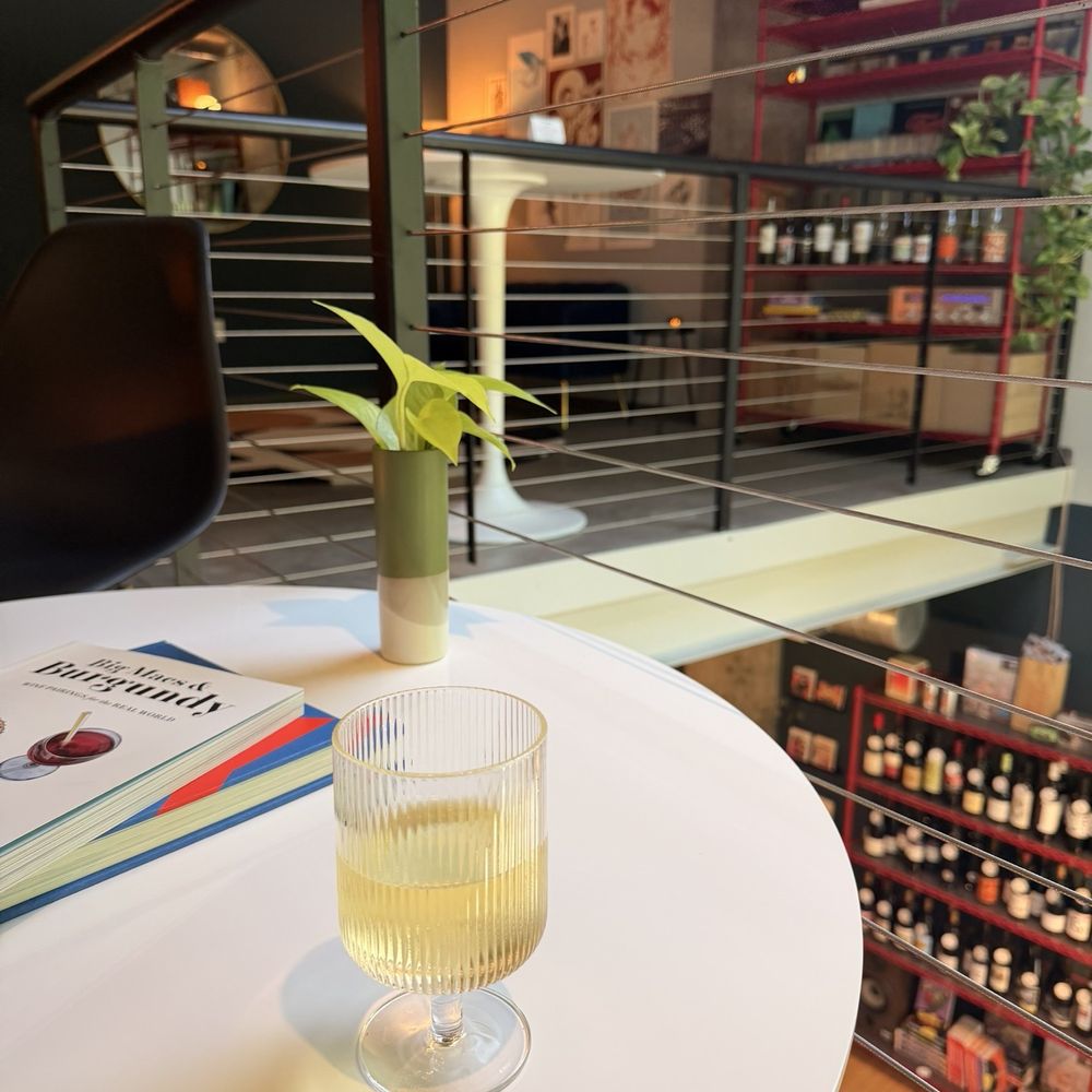 Spin the Bottle - Upstairs - Beer, Wine & Spirits Near Me - Portland, Oregon