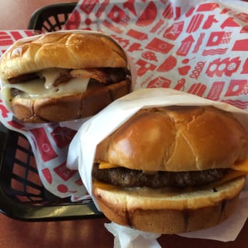 Jack in the Box - Real sandwich. Nothing like the photo. #nottrueadvertisement. - Burgers Near Me - Los Angeles, California