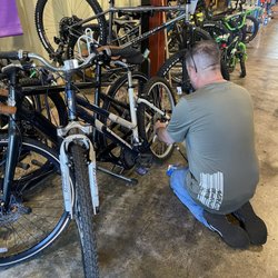 St Matthews Cycling - Mark adding a brand new kickstand to my new bike.