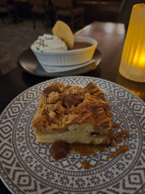 Biff's Bistro by null