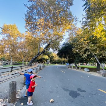 Irvine Regional Park - Parks Near Me - Orange, California Irvine Regional Park - Parks Near Me - Orange, California