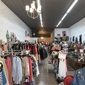 Chic & Unique - Thrift Stores Near Me - Beloit, Wisconsin
