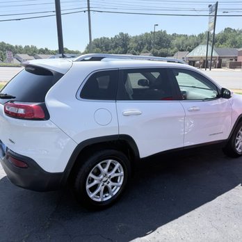 JDBNOW - Byrider Akron - They Cherokee they tried to give us - Car Dealers Near Me - Akron, Ohio JDBNOW - Byrider Akron - They Cherokee they tried to give us - Car Dealers Near Me - Akron, Ohio