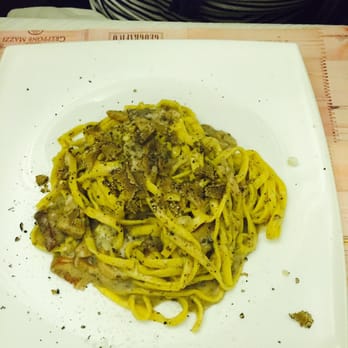 Osteria Barberini - Fettuccine with black truffle mushroom. - Seafood Near Me - Rome, RM Osteria Barberini - Fettuccine with black truffle mushroom. - Seafood Near Me - Rome, RM