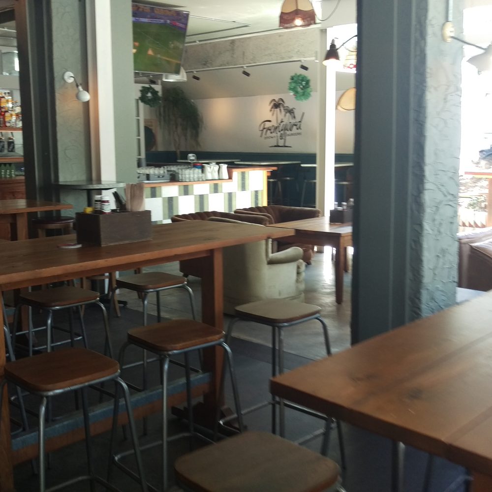 Park House - Front Bar Seating - Pub Food Near Me - Mona Vale, NSW
