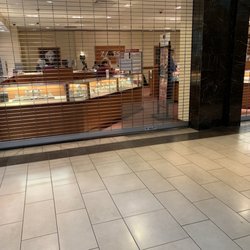 Zales Jewelry Store - Closed for inventory and no one will answer if they plan to reopen today.