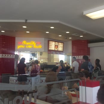 In-N-Out Burger - Burgers Near Me - Lebec, California
