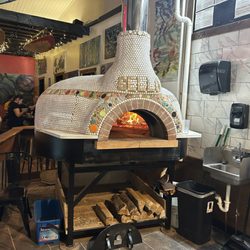 Bello Wood Fired Pizza Studio - The pizza oven