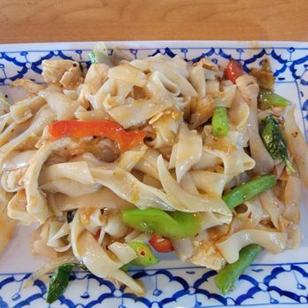 Thai Sweet Basil - TSB noodles - Thai Near Me - Tampa, Florida Thai Sweet Basil - TSB noodles - Thai Near Me - Tampa, Florida