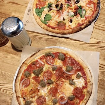 Blaze Pizza - Build Your Own pizza and Meat Eater pizza - Pizza Near Me - Chicago, Illinois