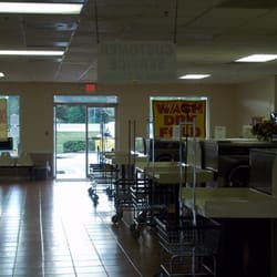 AAA North Side Laundromat & Dry Cleaners