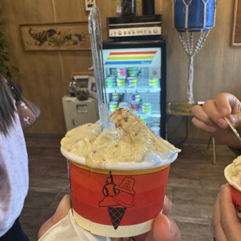 An’s Electronics Repair - Kilobyte size - riquimbili (pistachio, passion fruit, raspberry, caramel) & Bluetooth (coconut + blue spirulina) - Desserts Near Me - San Diego, California